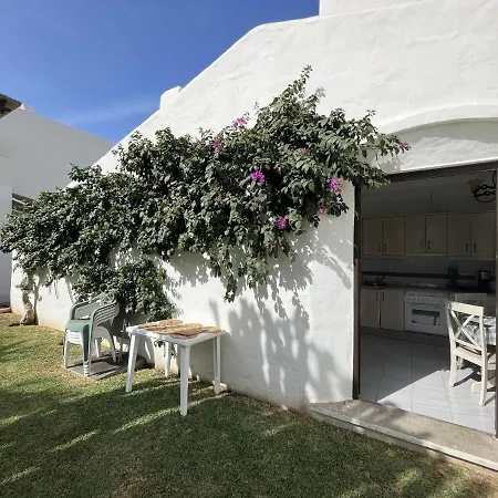 - Playa - 1 Con Jardines Al Lado Del Mar Te11 * إِستيبونا