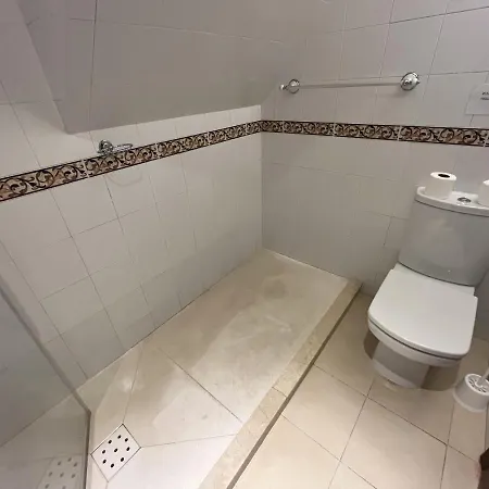 Apartman - Playa - 1 Con Jardines Al Lado Del Mar Te11 Estepona